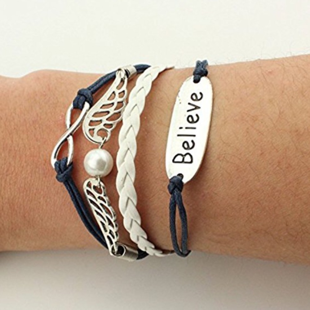 Leather Wrap Charm Bracelet variety - Picture 5 of 7